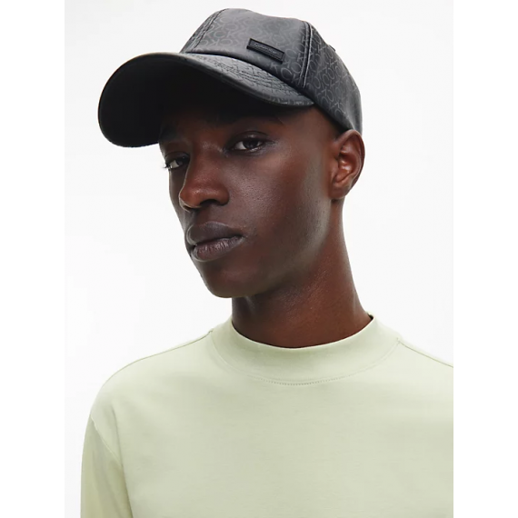 Gorra CALVIN KLEIN Negra Logos