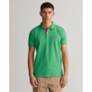 Polo Gant verde logo rosa