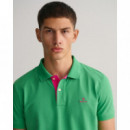 Polo Gant verde logo rosa