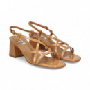 Sandalia Tiras Cruzadas Charol Camel  BIBI LOU