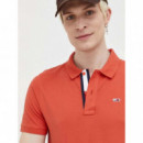 Polo con Tapeta Distintiva y Corte Ajustado de Tommy Jeans  TOMMY HILFIGER