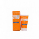Avene Spf 50+ Fluido Muy Alta Proteccion 50 Ml  AVÈNE