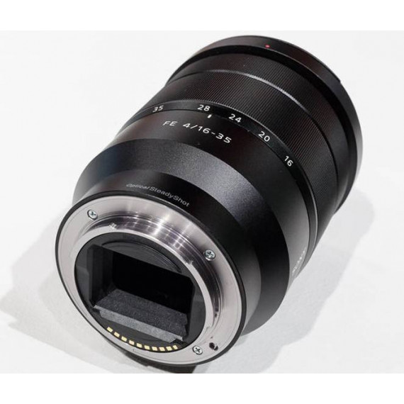 SONY  Vario Tessar  T* Fe 16-35 F/4 Za Oss