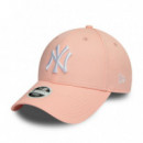 Gorra Oficial New York Yankees Essential Pink Mujer 9FORTY de NEW ERA