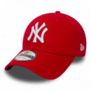 Gorra New York Yankees Essential 9FORTY Rojo de NEW ERA