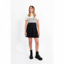 Falda LILI SIDONIO Corta Bordada de Tiro Alto Negra