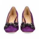 Salon con Strass ante Violeta  ALMA EN PENA