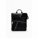 Mochila Mediana Patch Grisom de DESIGUAL