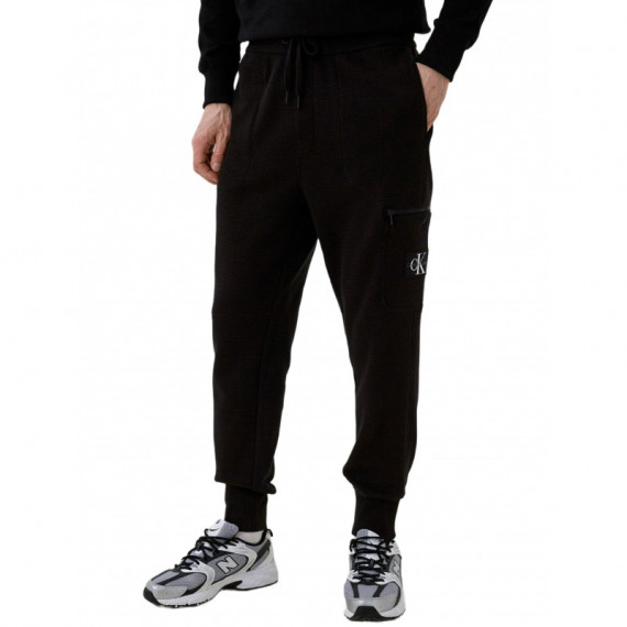 Jogger CALVIN KLEIN Negro Logo en Bolsillo