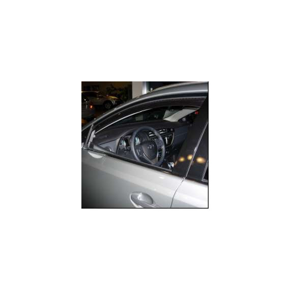 Cortavientos Delanteros Toyota Auris (5PTA) del 2013 Al 2018  FARAD