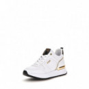 Zapatilla Kaddy Detalles Logotipo GUESS