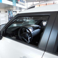 Cortavientos Delanteros Suzuki Ignis 2017  FARAD - Guanxe Atlantic Marketplace
