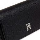 Bolso Bandolera Emblem con Solapa  TOMMY HILFIGER