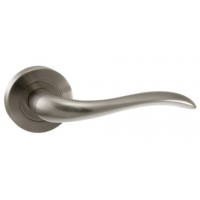Juego De Manillas Con Roseta Brillo Satinado Modelo 7001 - Guanxe Atlantic Marketplace