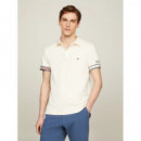Polo con Ribetes a Contraste en la Manga de TOMMY HILFIGER
