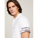 Polo con Ribetes a Contraste en la Manga de TOMMY HILFIGER