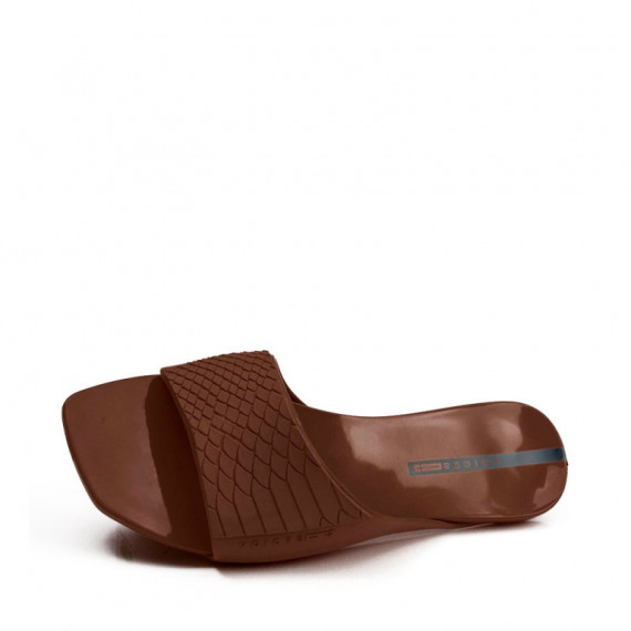 Sandalia Avolto Snake  VOICES CULTURE