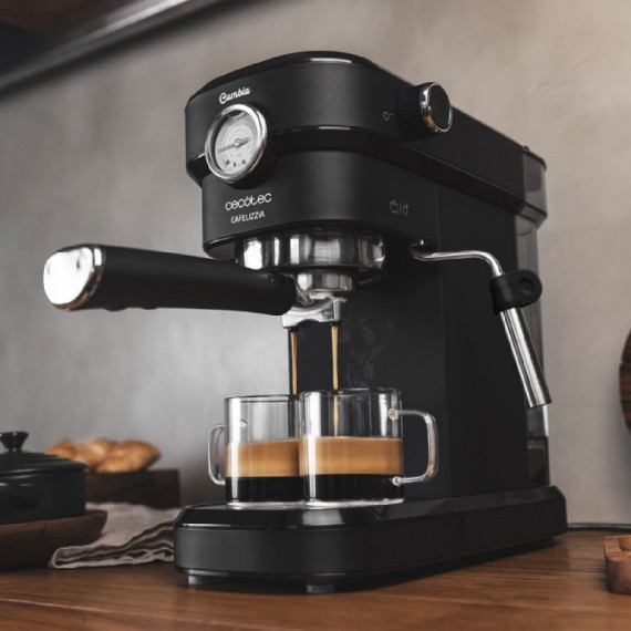 Cafelizzia 790 Black Pro  CECOTEC - Guanxe Atlantic Marketplace
