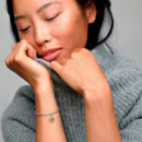 Charm Colgante Luna Giratoria en Dos Tonos Mickey Mouse & Minnie Mouse de Disney 762955C01  PANDORA