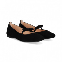 Bailarina Mercedes ante Negro  UNISA - Guanxe Atlantic Marketplace
