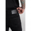 Pantalón Gk Ripped Slim Fit Jeans Negro  GIANNIKAVANAGH