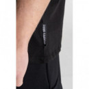 Camiseta Gk Alien Negro  GIANNIKAVANAGH