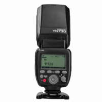 Flash YONGNUO Speedlite YN730