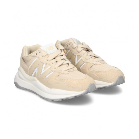 Deportivo ante Beige  NEW BALANCE