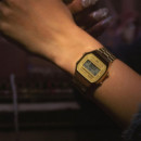 CASIO A168WG-9E Reloj Digital Unisex – Dorado, Estilo Retro Vintage, Iluminador, Cronómetro, Wr