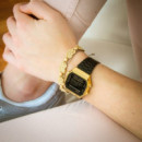 CASIO A168WEGB-1B Reloj Digital Unisex – Caja Dorada, Correa Negra de Acero, Retro Iluminador, Wr