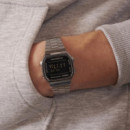 CASIO A168WEM-1 Reloj Digital Unisex – Esfera Negra, Correa de Acero Inoxidable, Diseño Retro, Resistente Al Agua