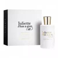 Another Oud  JULIETTE HAS A GUN