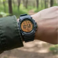 CASIO AE-1500WHC-8AV Reloj Digital Hombre 100M Batería 10 Años Pantalla Xl