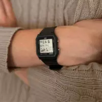 CASIO LF-30W-1A Reloj Digital Unisex - World Time - 5 Alarmas - Cronómetro - Resina Negra