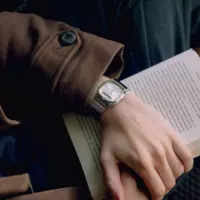 Reloj CASIO AQ-240E-7A Unisex Analógico-digital Doble Pantalla Wr Correa Acero Inoxidable