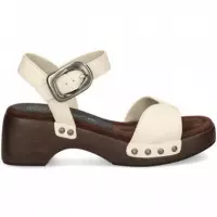 CARMELITA + TACHAS PIEL HIELO