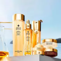 Abeille Royale Estuche
rutina Antiedad de Reparación de Juventud  GUERLAIN