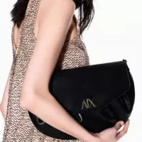 MESSENGER BAG BLACK  AF19894