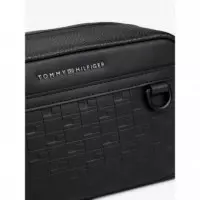 Th Modern Washbag Black  TOMMY HILFIGER