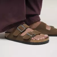 Calzado Sandalias BIRKENSTOCK Arizona Plantilla Blanda Dark Tea Tonal