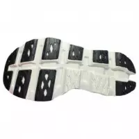 ON RUNNING Cloudmonster 3