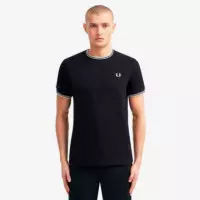 Camiseta con Ribete con Dos Franjas  FRED PERRY
