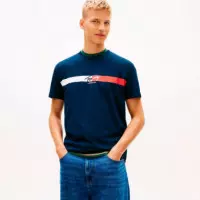 Camiseta de punto con logo con la firma