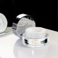 B21 Extraordinaire Absolute Youth Eye
crema Antiedad Contorno de Ojos  ORLANE