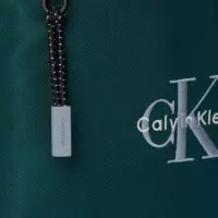Bolsa Plana de Nailon con Logo Monograma  CALVIN KLEIN JEANS