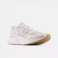 Sneaker Fresh Foam Arishi Sea Salt  NEW BALANCE