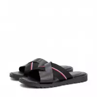 Sandalias de piel con tiras cruzadas