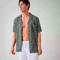 Camisa con Logo Impreso  GUESS