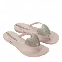 Chanclas  Cristina Pedroche  IPANEMA