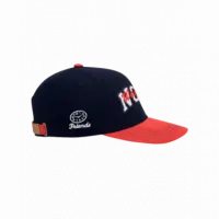Gorros y Gorras Gorra WE ARE NOT FRIENDS Not In Time